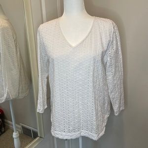Ann Taylor Factory White V-Neck Eyelet Tunic - M